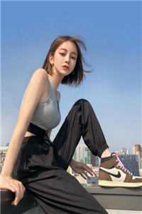 他吻小玫瑰宁秋棠江晟小说