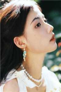 看见弹幕后，身为恶毒女配的我不干了顾妄白莲花