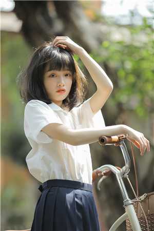 抓住裂缝里的光贺微月厉时宴