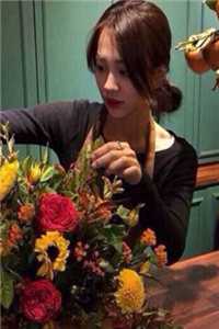 疏雨梧桐浅月朦胧全文孟祈年周晓晚