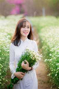 午夜时分，家里窗户忽然从外打开完结版小说赵闵行李奈