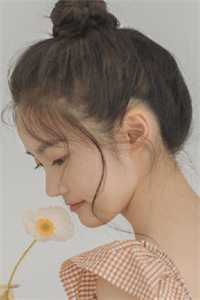 谢瑾琰陆一苒的小说地下恋男友为初恋害我失明，我开天眼后杀疯了