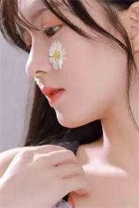 小说穿成炮灰女主后，引诱了疯批暴君by权明赫沈毓灵