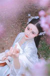 花谢香消爱已遥季南锋宋辛瑜完结版小说