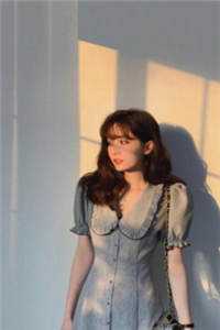 暴⾬来袭，我让男友把泻药当饭吃章怀民嘉宜