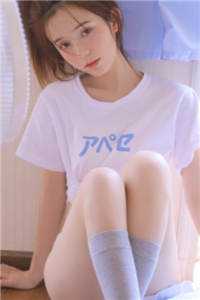 扮演龙珠赛亚人，被清冷校花召唤夏梦莫寒