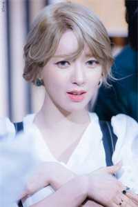 带全村脱贫后，我被污蔑成小三李芹小三全文小说