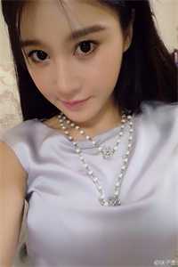 初入军属大院的我被团宠了完结版容媚周南叙