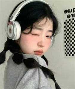 自是惹春来，归来月尤在热门小说情蛊强鸾儿