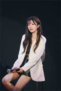 天上掉下个小娇娇，猎户圈住宠热门小说鹿圆圆沈青河