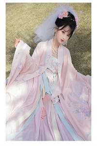 陈赵的小说元宵节中奖一千，老板娘让我花十万买单