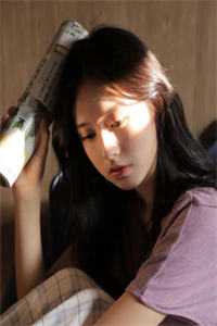 杨红琴王露诗的小说一等功臣女儿被欺辱致死后,军区杀疯了