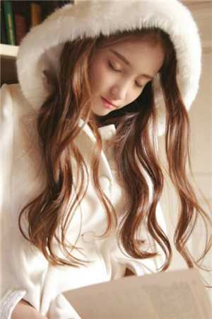 抖音热门的小说直播打僵尸后，风水铺爆火全网免费阅读