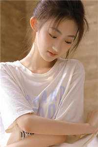 梨花月落情薄，迟爱不晚淑妃张贵妃全文小说