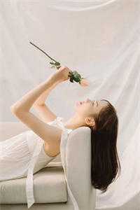 残月照孤影(秦瑶光秦煜泽)