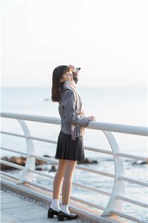 柳婉儿沈拓跳湖自尽后，嫌弃我六年的侯爷父子悔疯了小说