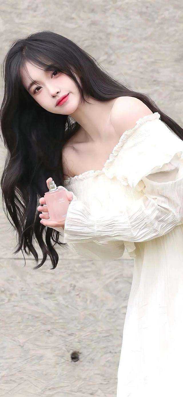 虞晚乔裴长渊的小说死遁后，我被孩他爹抓回家强娶了