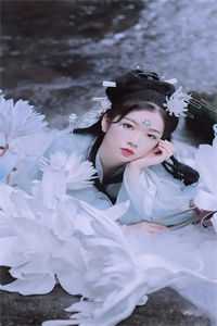 贺凌川周铭宴的小说她和白月光上热搜，我留言祝福