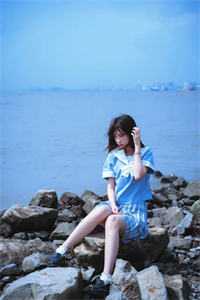 绿茶女星直播综艺打脸我冒认影嫂谢绾绾白灵完结版小说