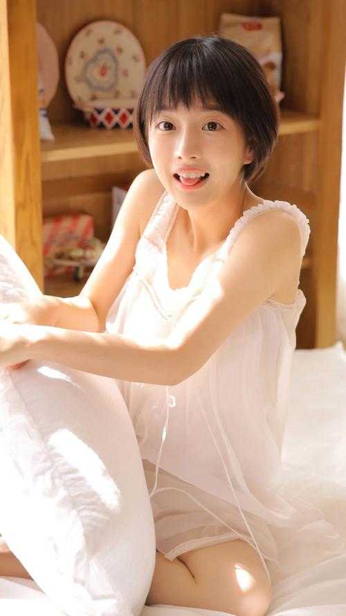 诗施宁宁的小说家人对我隐瞒病史后，我举报了全家阅读