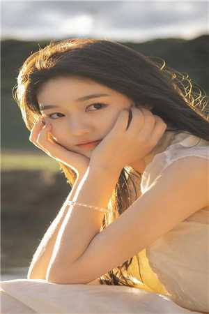 骄狂富少恋爱惨遭滑铁卢，他更疯了全文沈霜梨谢京鹤