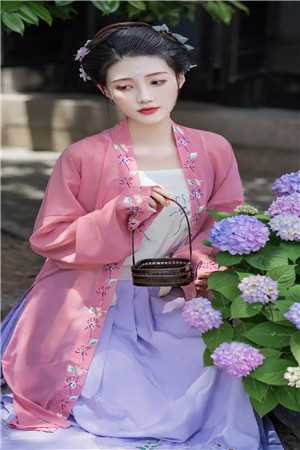 隐月小说孟疏郢隐月