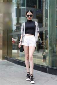 开局绿帽场?五个师兄为我神魂颠倒精选小说