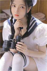 辞职后，捡了一个美女总裁全集小说阅读