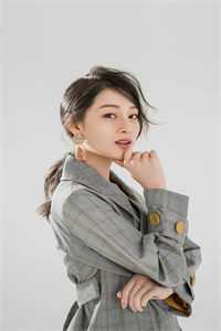 精品推荐久别重逢:黑化大佬人设崩塌了