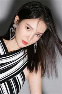 重逢:我与佳人共赏美景短篇小说