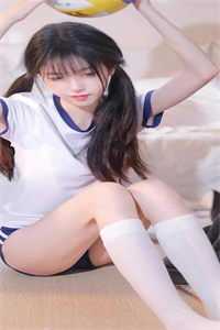 心机毒妃一回眸，疯批亲王折了腰