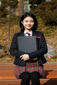 玄幻:被困百年,刚出山就被女儿曝光了?完整阅读