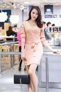 完整阅读扶鬓簪花