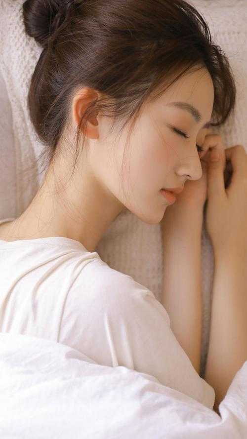 精品全集禀告首辅,夫人她又去给你物色美女了
