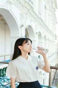 畅读精品小说婚后，军官大佬喊我小祖宗