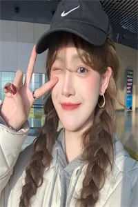 畅销巨著家有奶娃：谁家闺女九岁事业有成啊！