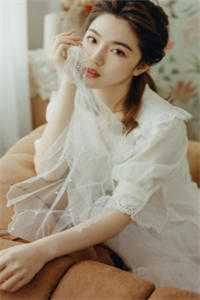 在港综世界和顶级美女谈恋爱畅销小说推荐