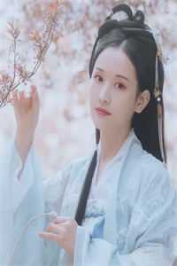 精品推荐神医很甜！我和首富先婚后爱