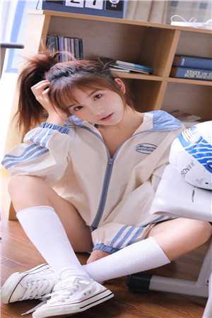 先婚后爱：腹黑太子爷的怀中美人精品文