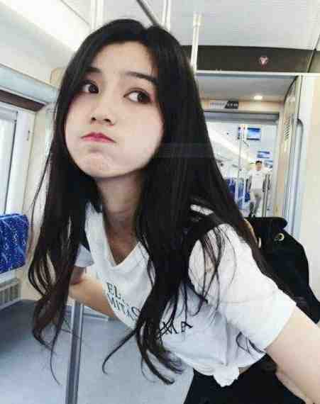 被反派听心声后，我成了团宠畅销小说推荐