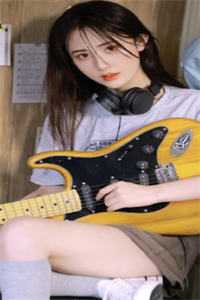 畅销书籍与美女房客合租后