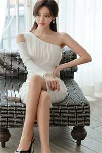 文章精选重生异世界:紧抱百年老怪大腿