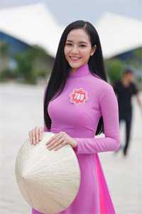 完整篇章穿越大明：我脚踢贪官手撕污吏